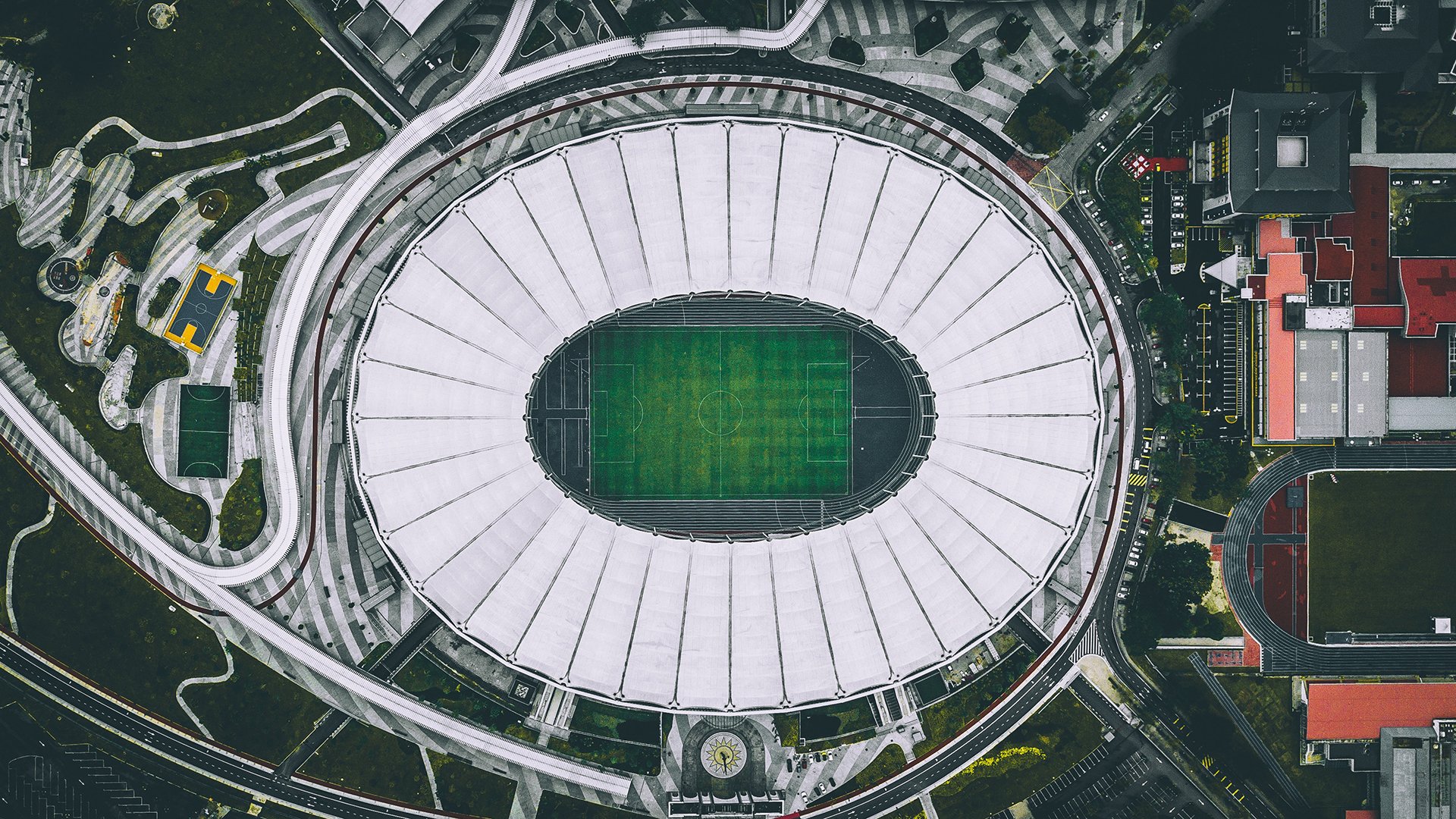 开云FIFA-孤星耀世，2026半决赛，维尼修斯一人改写智利足球百年孤独